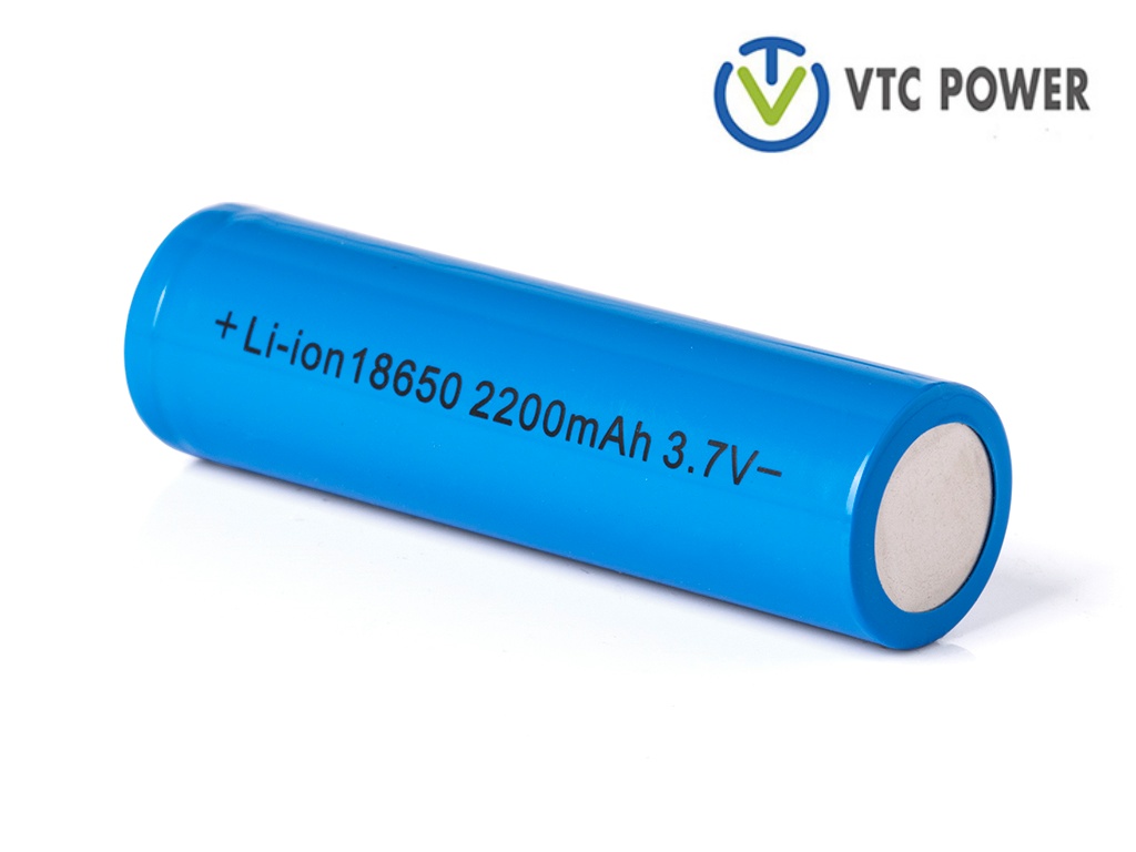 Li-ion 18650 2200mah 3.7v Baterai Lithium Isi Ulang